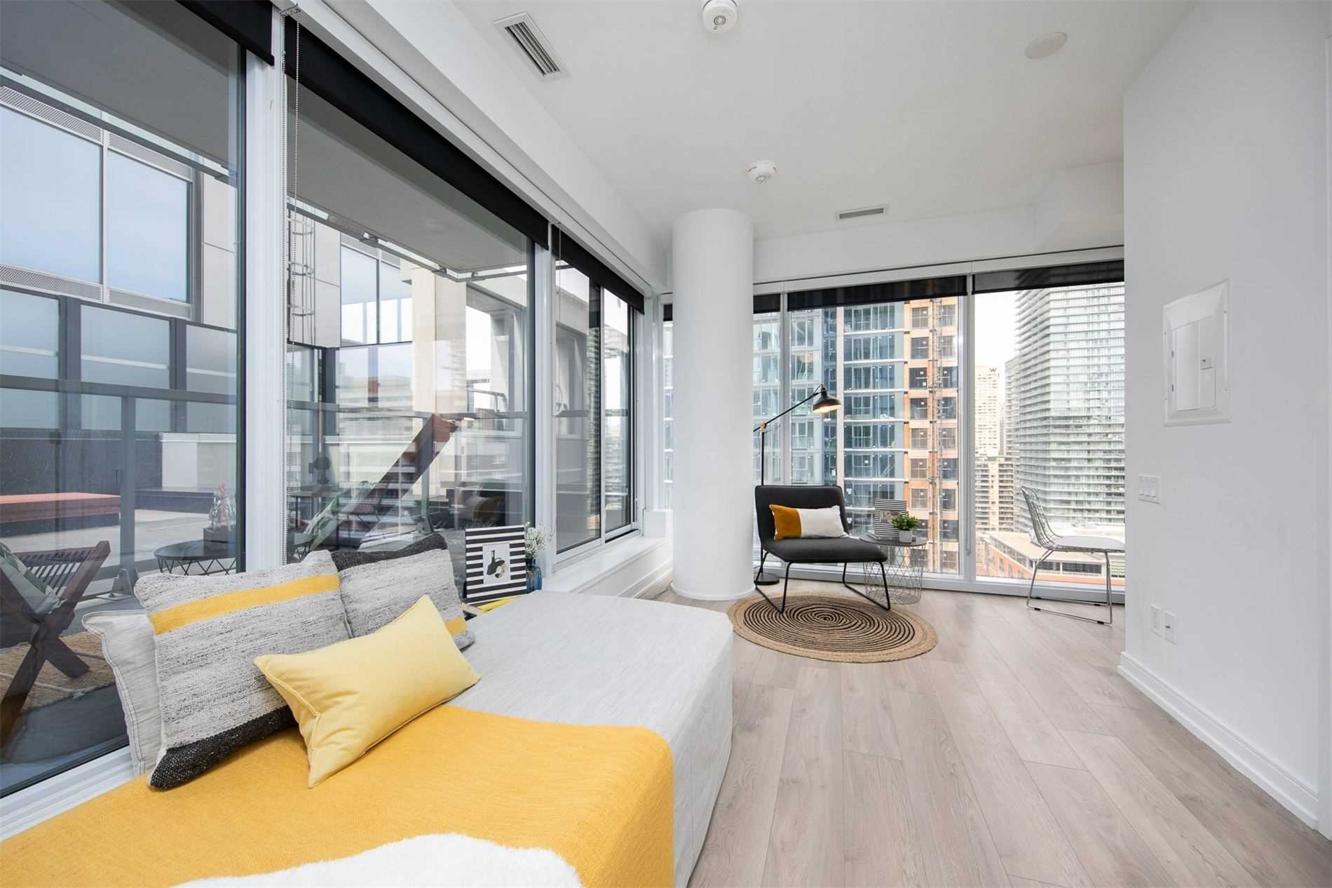 3 Gloucester St, #2201