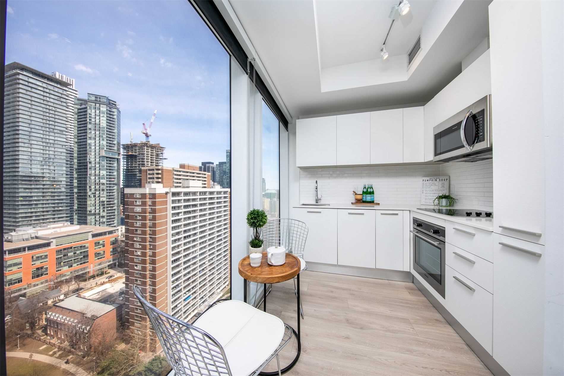 3 Gloucester St, #2201
