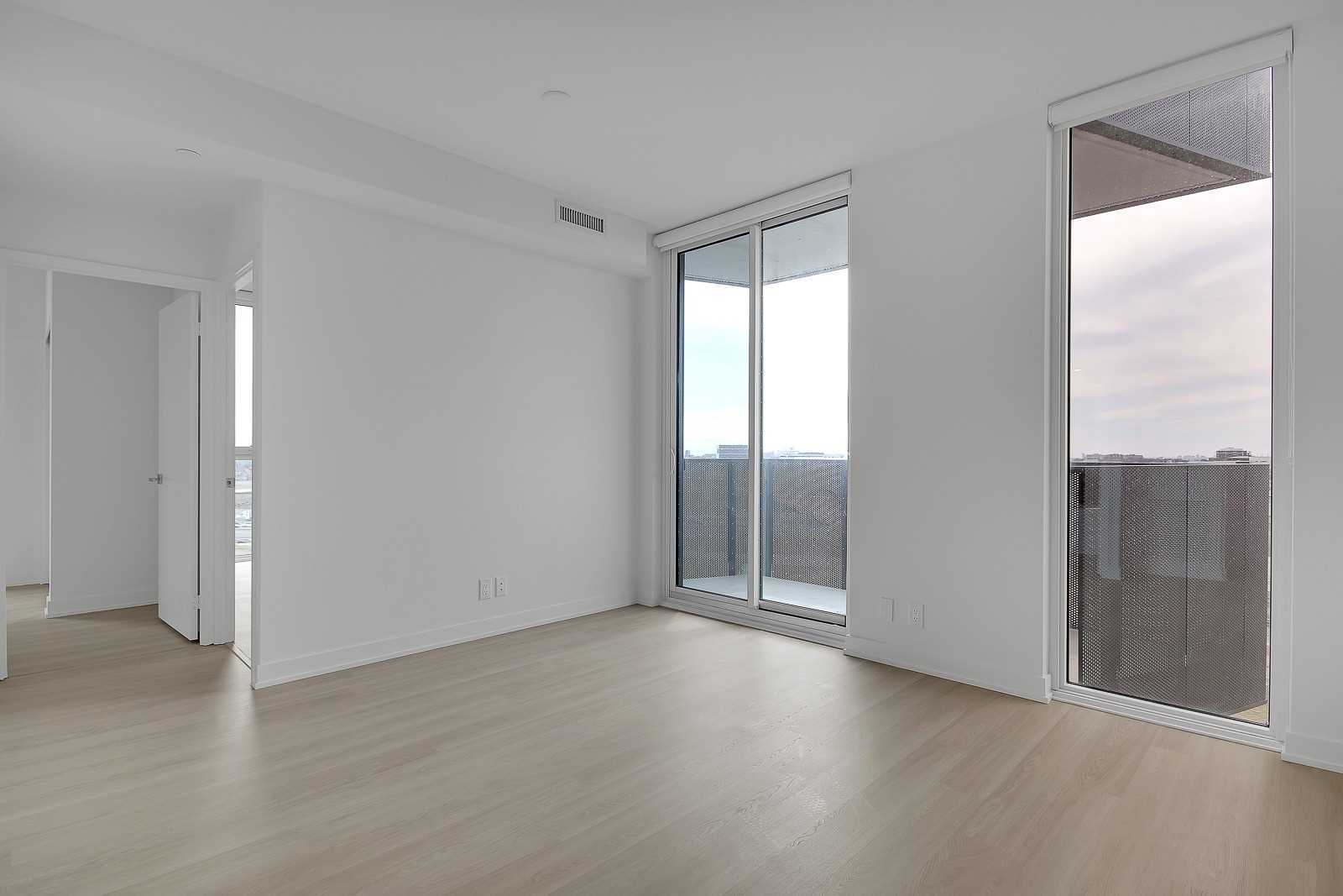 30 Tretti Way, #907