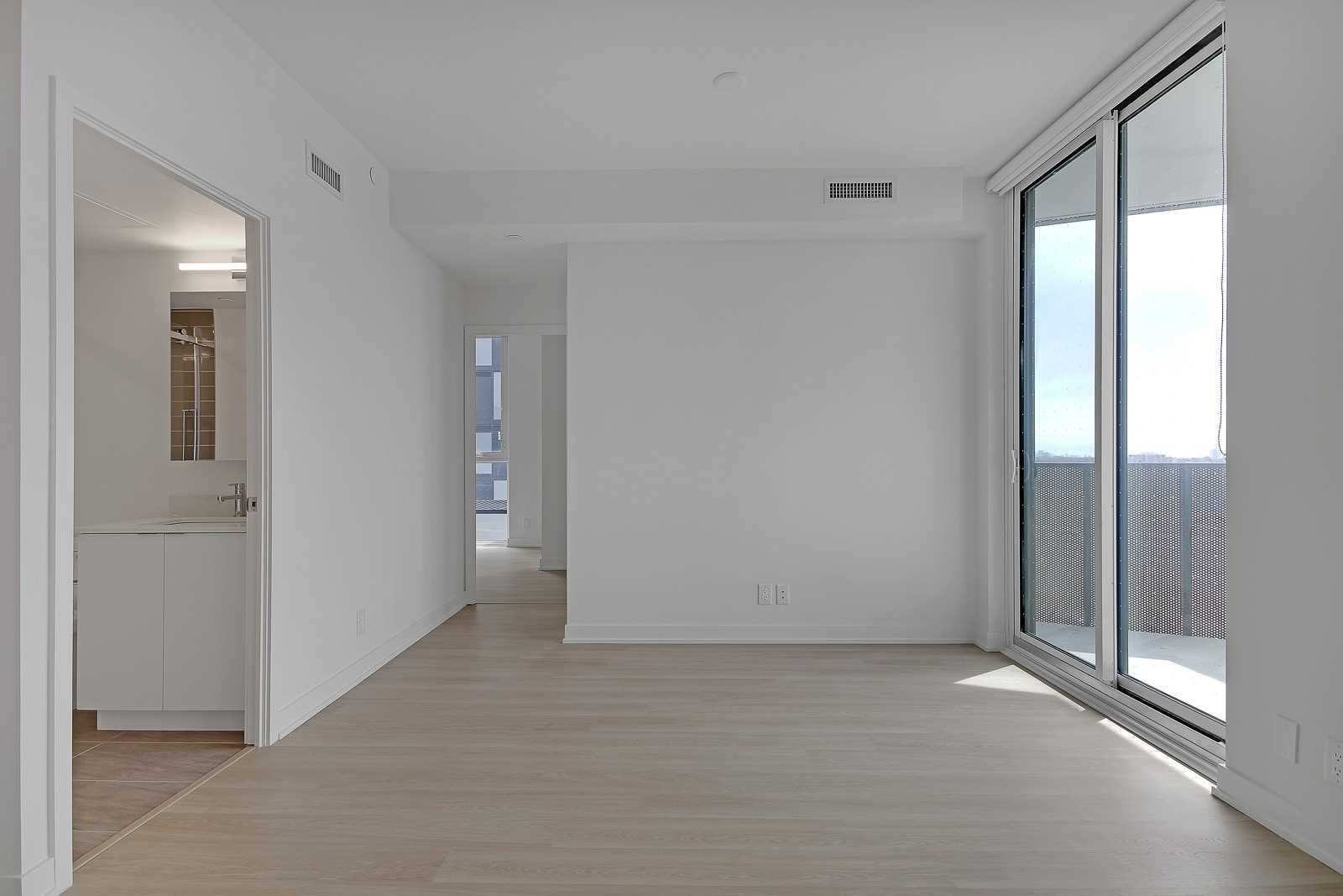 30 Tretti Way, #907
