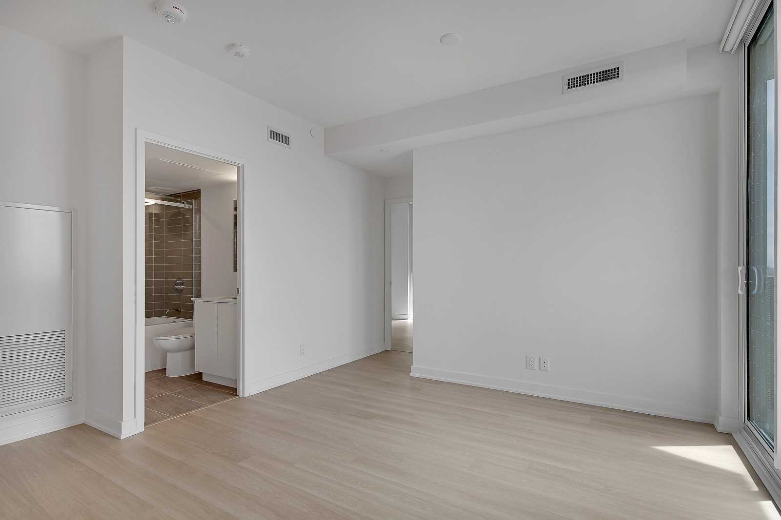 30 Tretti Way, #907