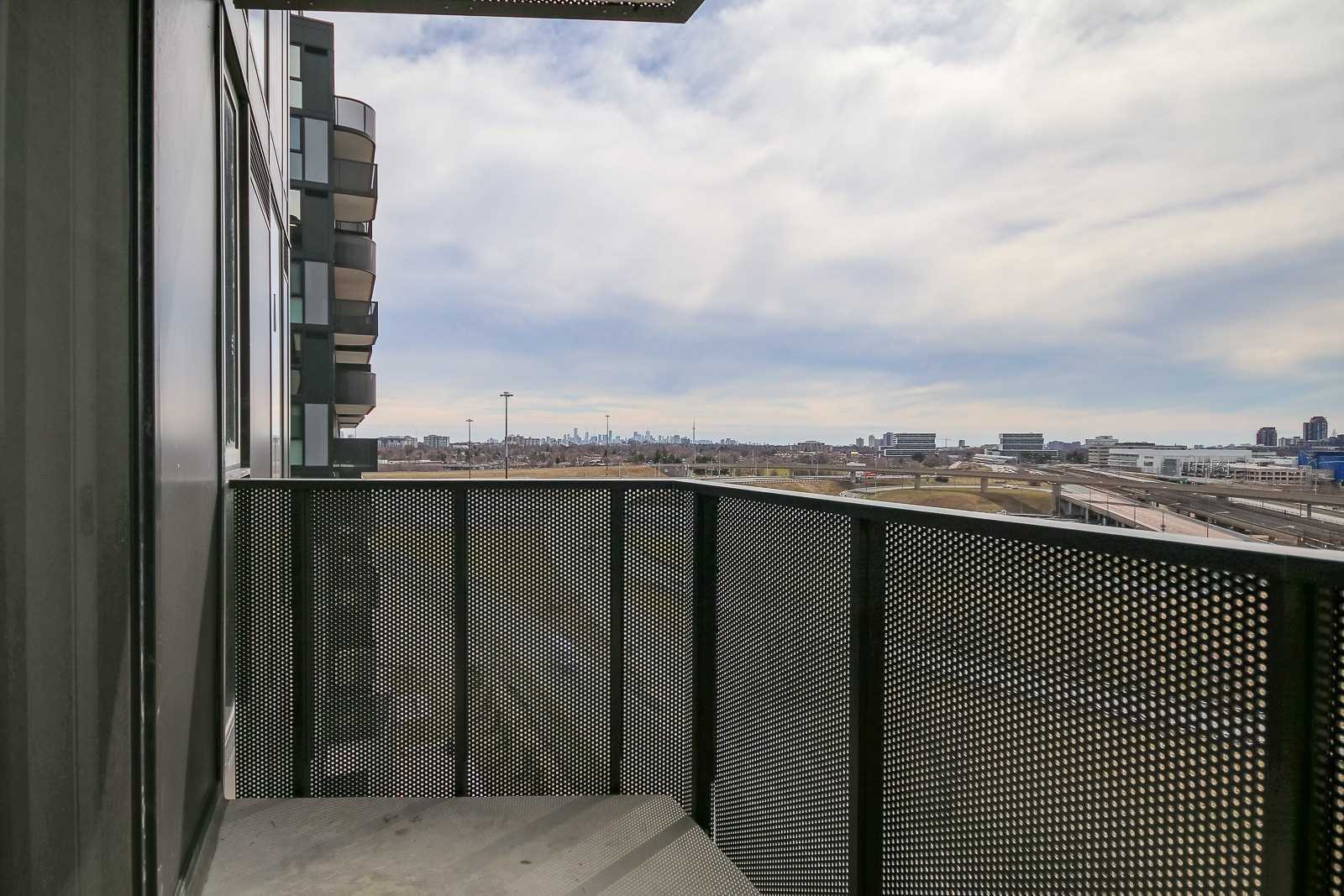 30 Tretti Way, #907