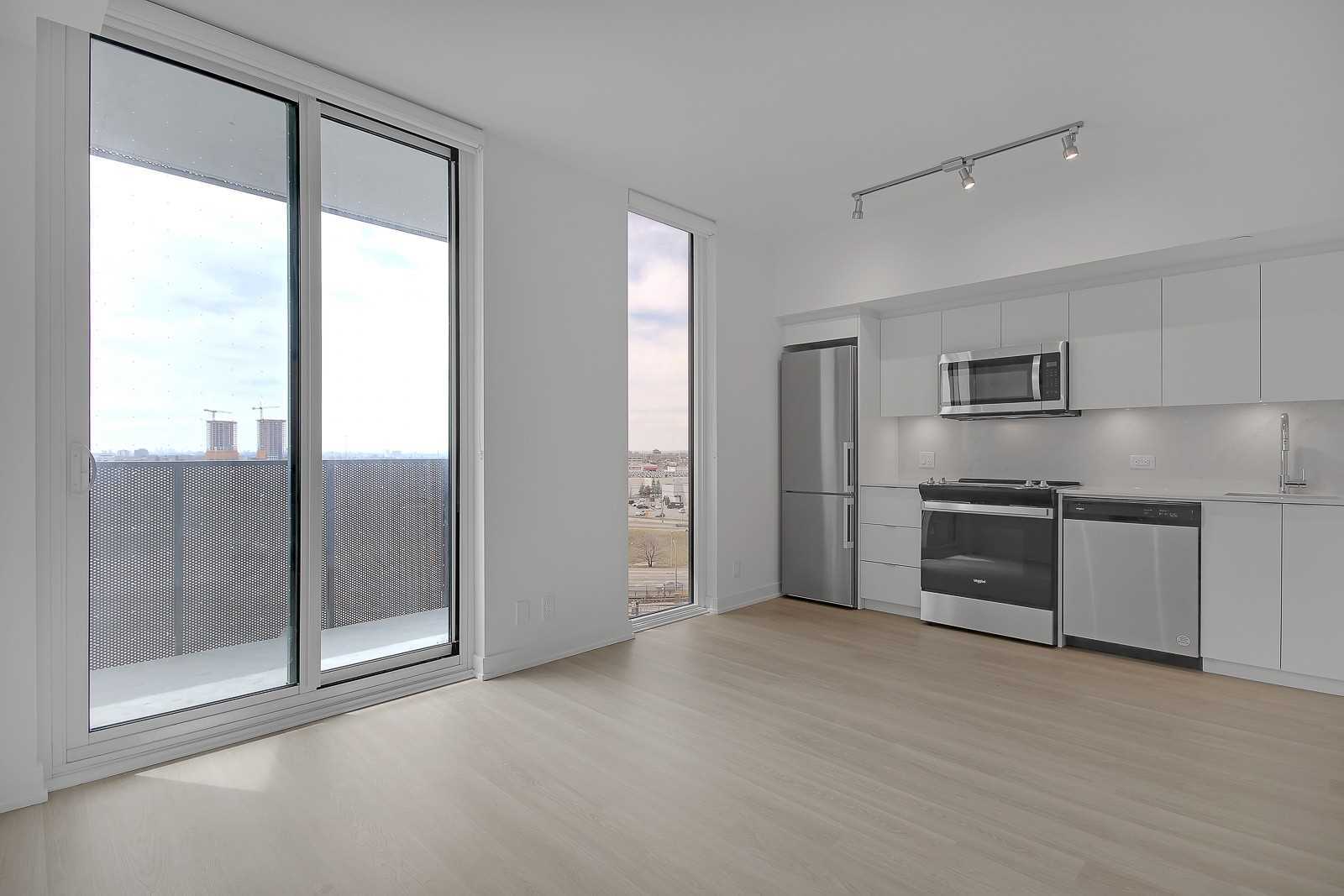 30 Tretti Way, #907