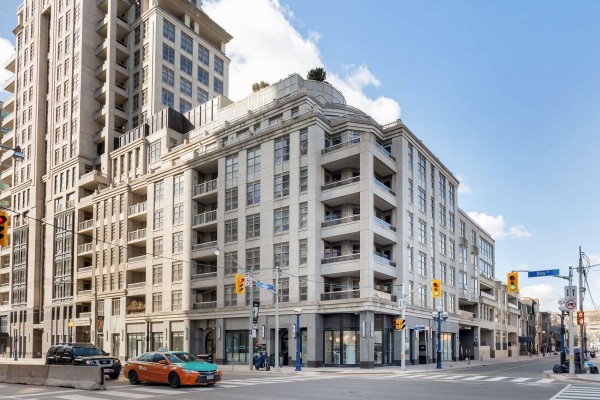 73 Scollard St, Toronto