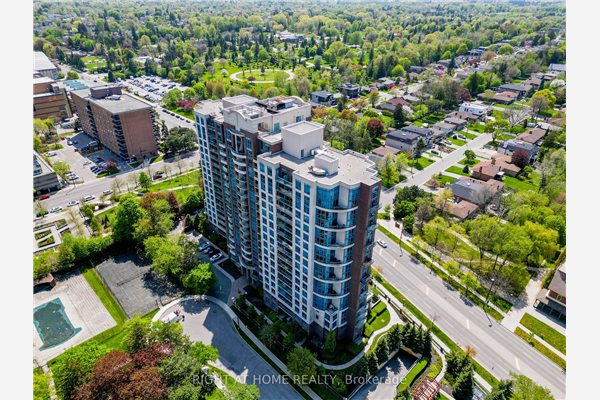 233 Beecroft Rd, Toronto