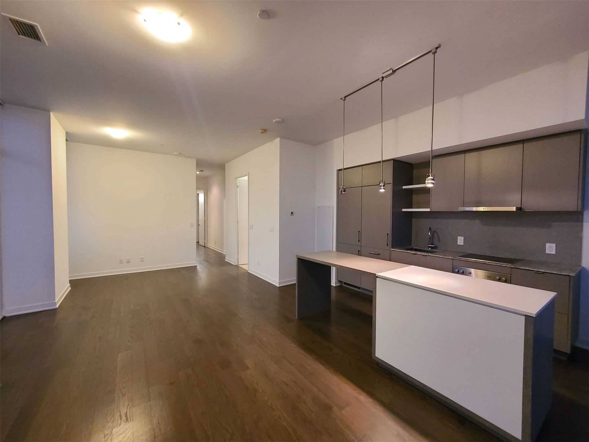 88 Harbour Street, #7210