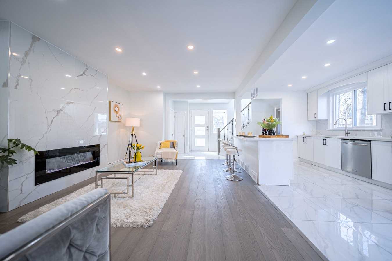 18 Cadillac Ave