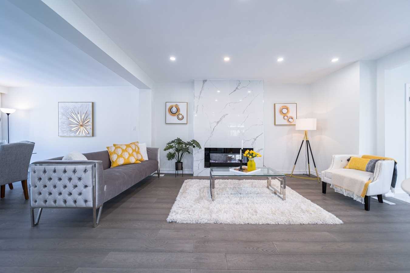 18 Cadillac Ave