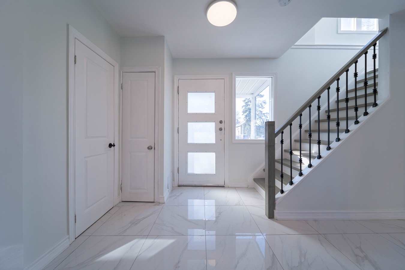 18 Cadillac Ave