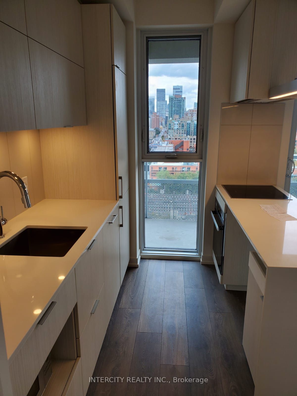 15 Lower Jarvis St, #1012