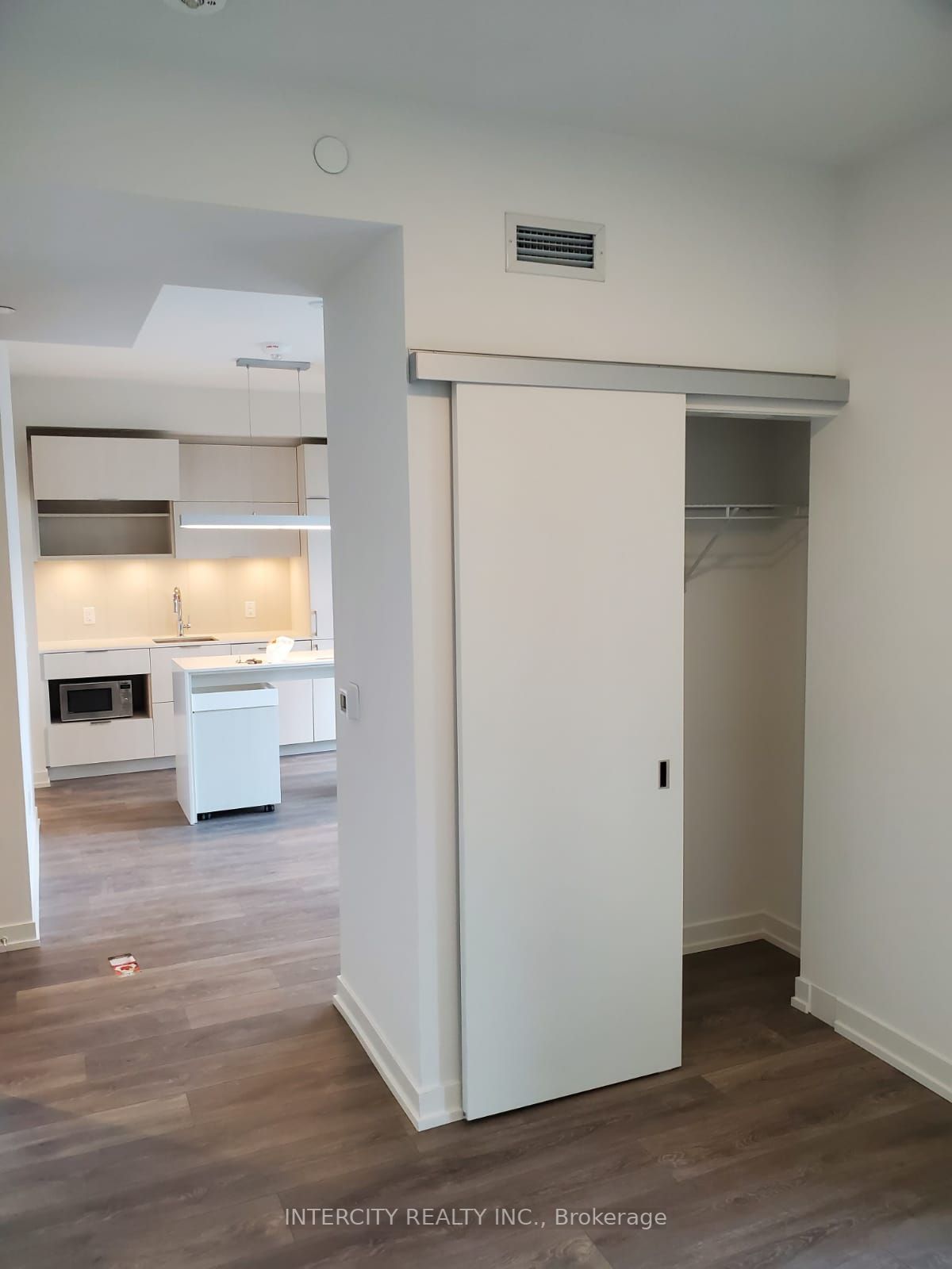 15 Lower Jarvis St, #1012