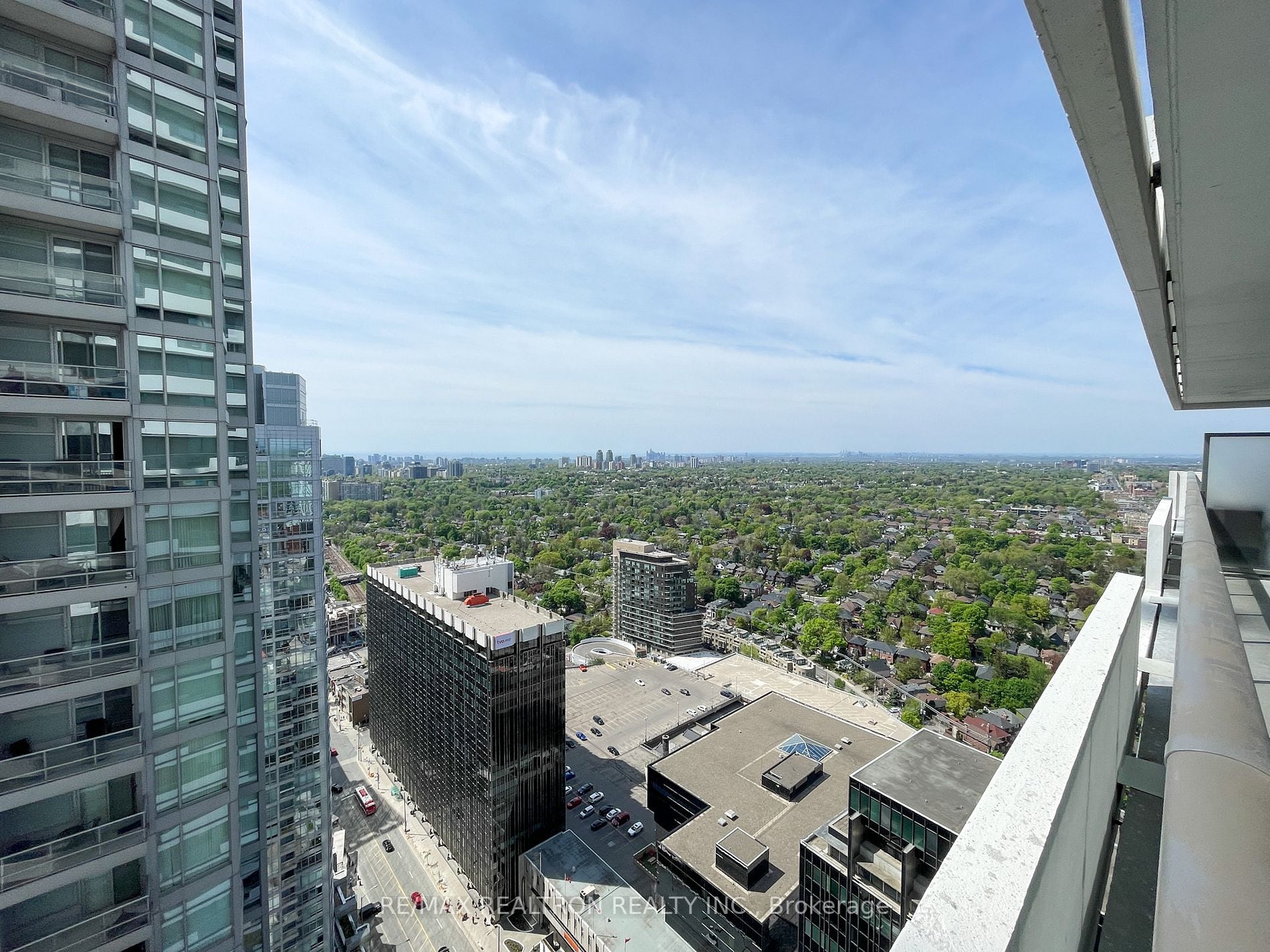 2221 Yonge Street #3306