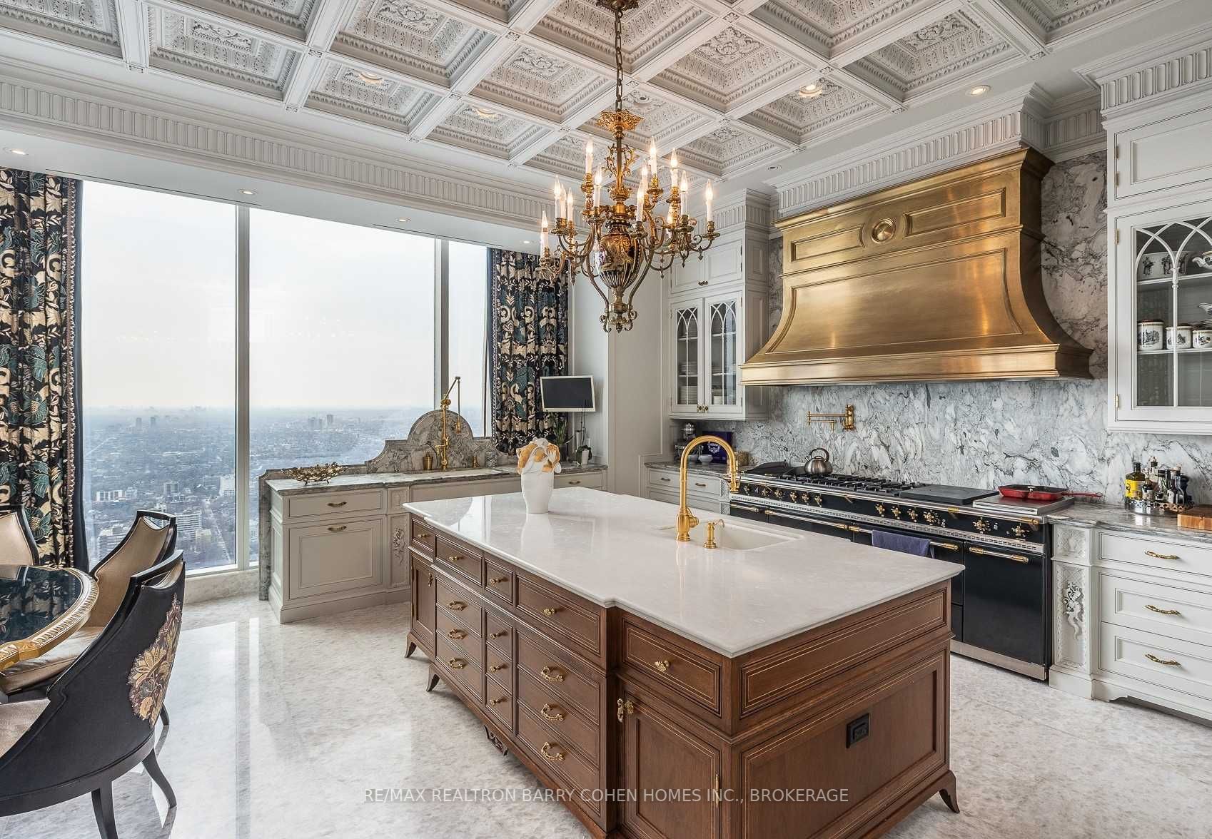 50 Yorkville Ave, #5202