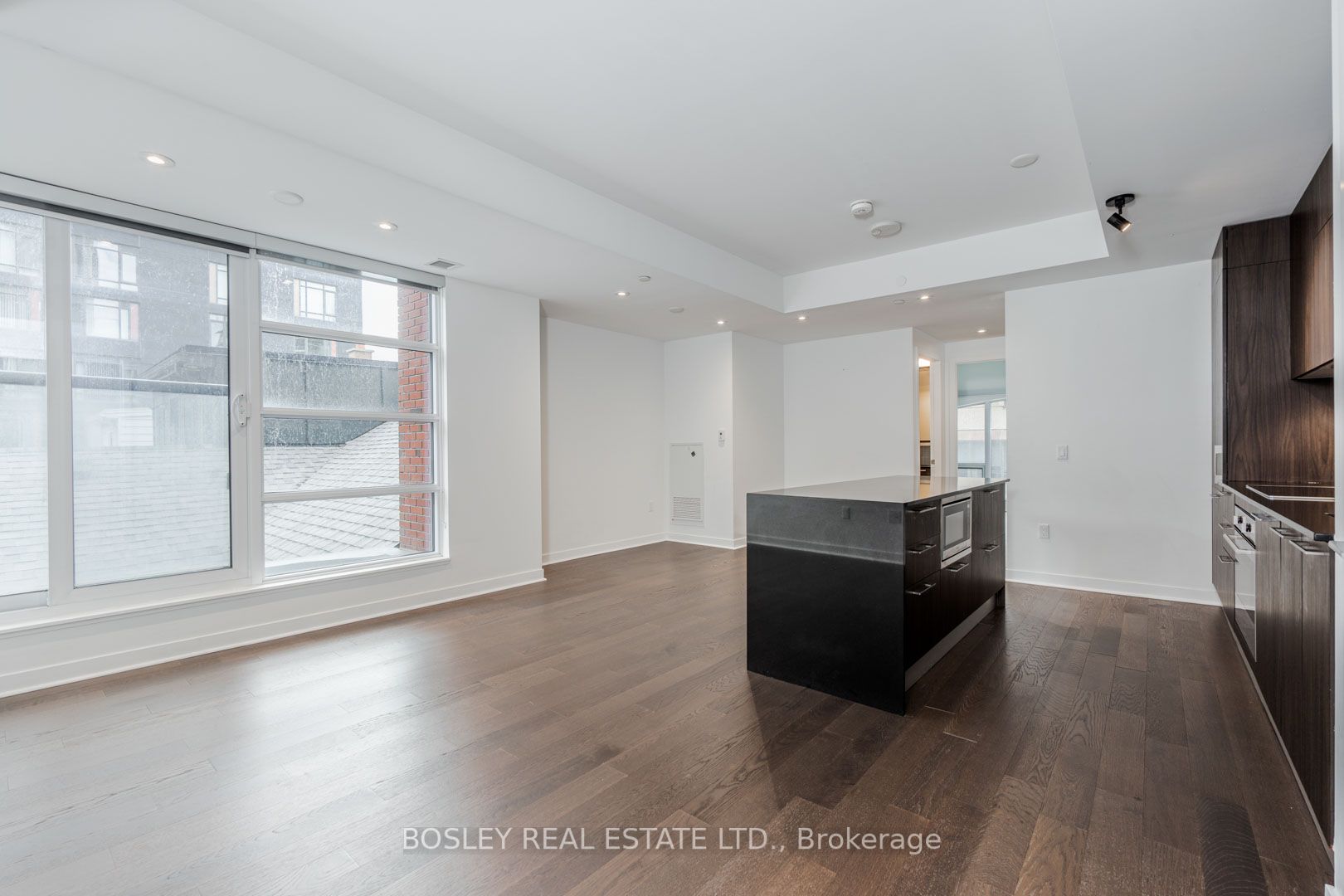 501 Adelaide Street W, #310