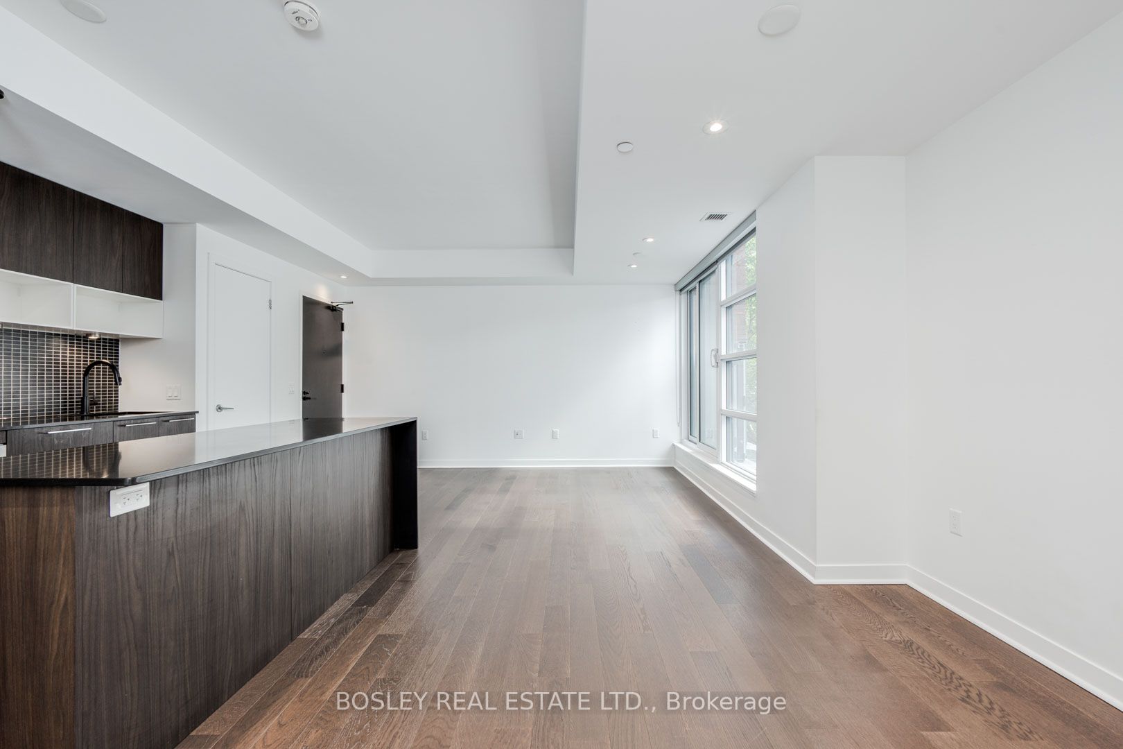 501 Adelaide Street W, #310