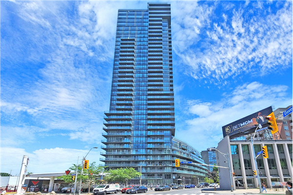 825 Church St, Toronto
