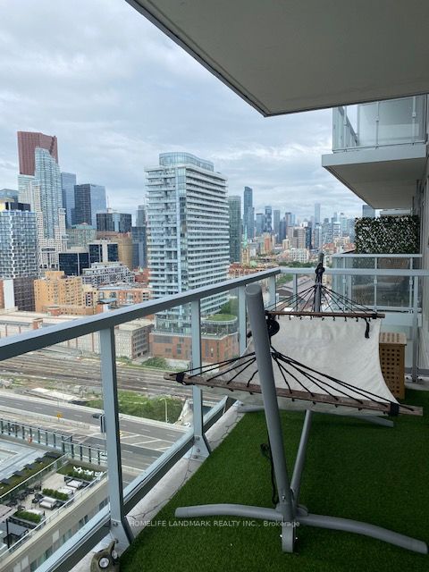 20 Richardson St, #1905