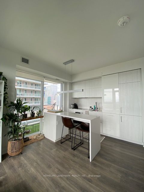 20 Richardson St, #1905
