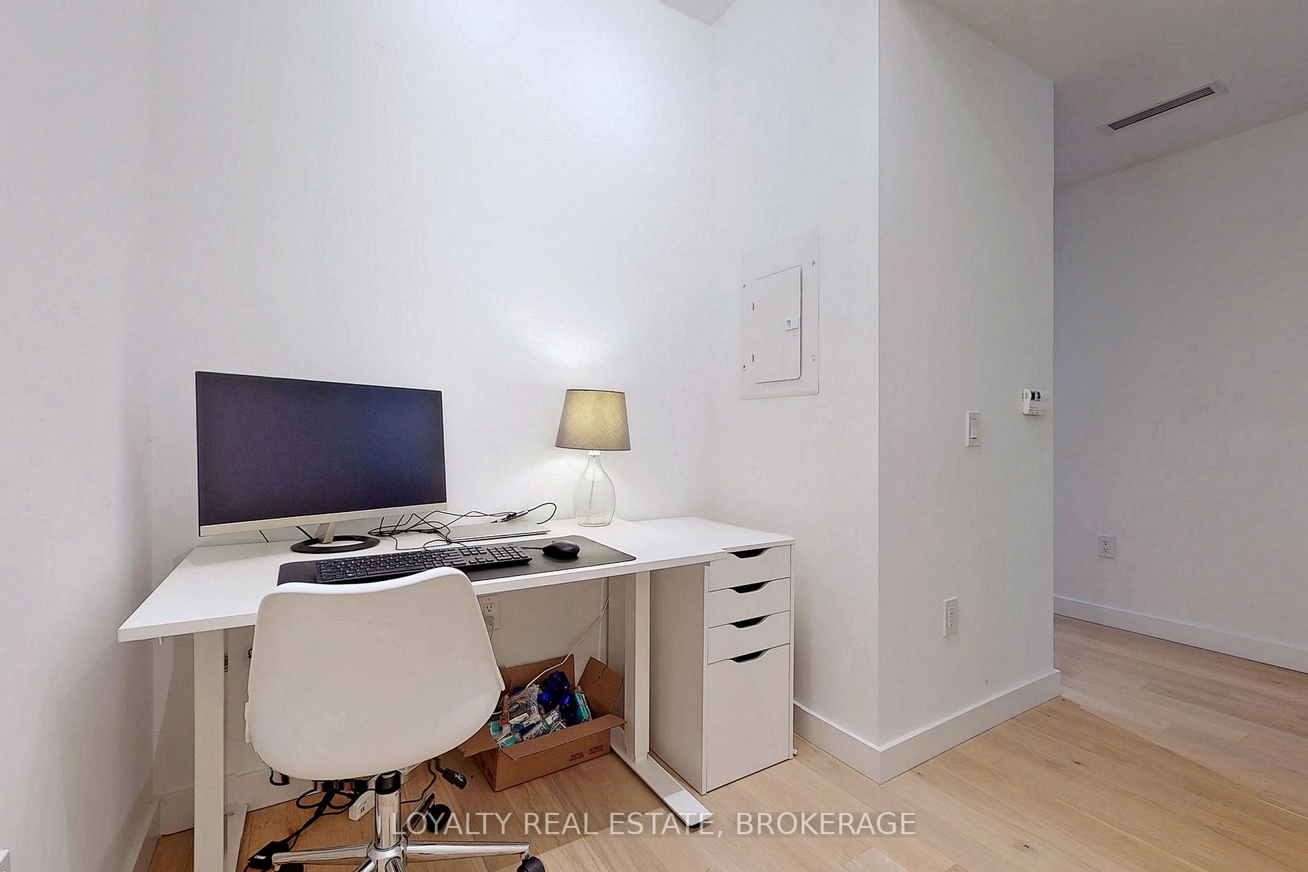 Listing C6018457 - Large Photo # 21