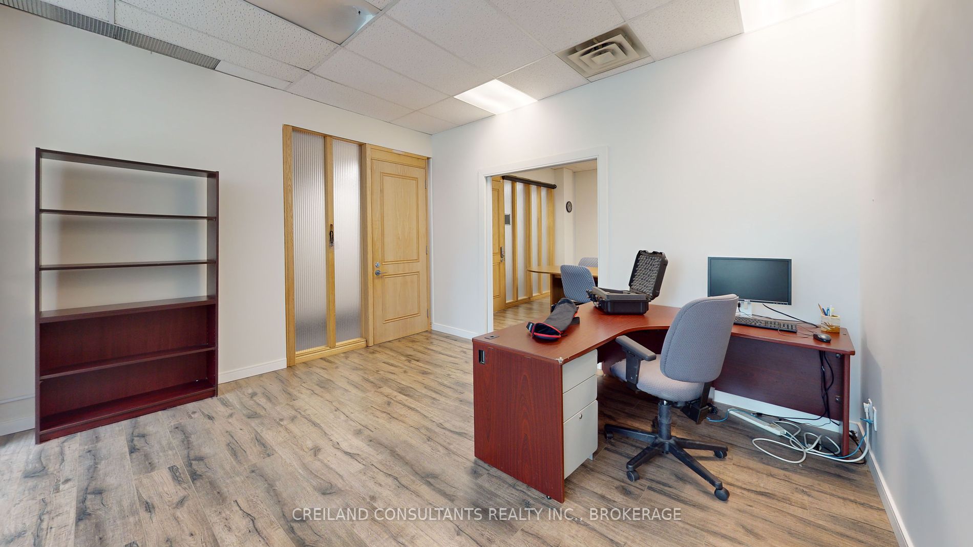234 Eglinton Ave E, #U407