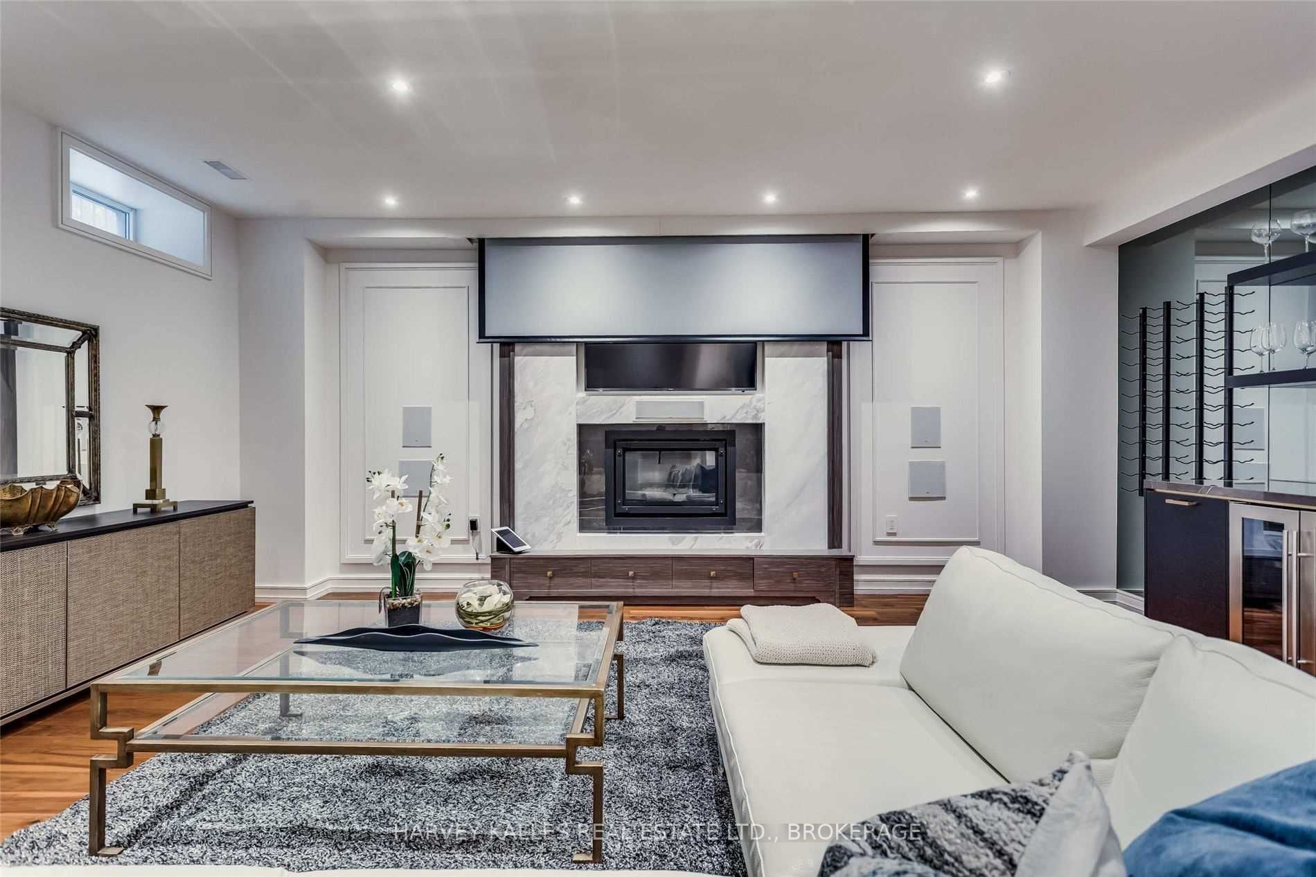 23 Douglas Drive