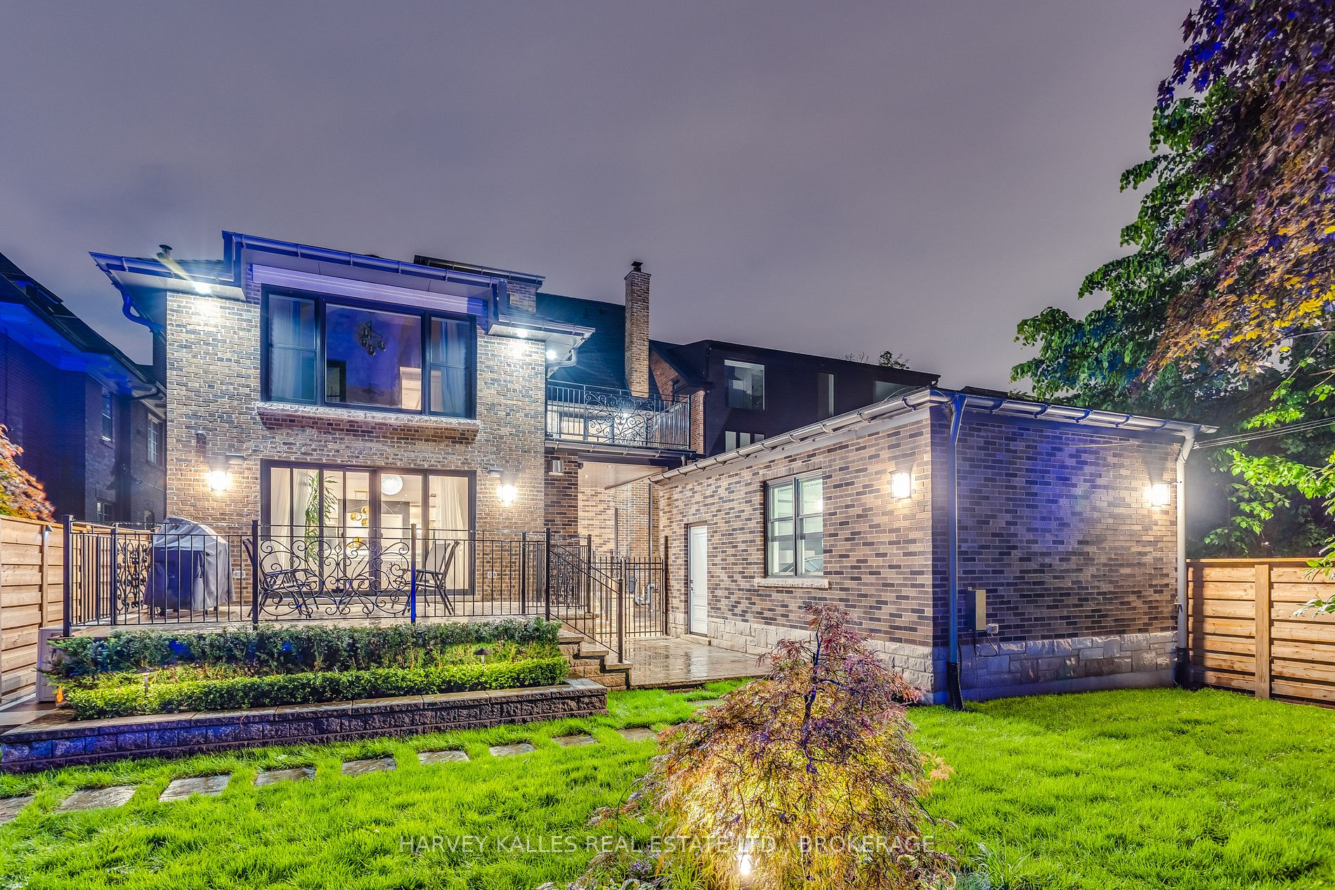 23 Douglas Drive