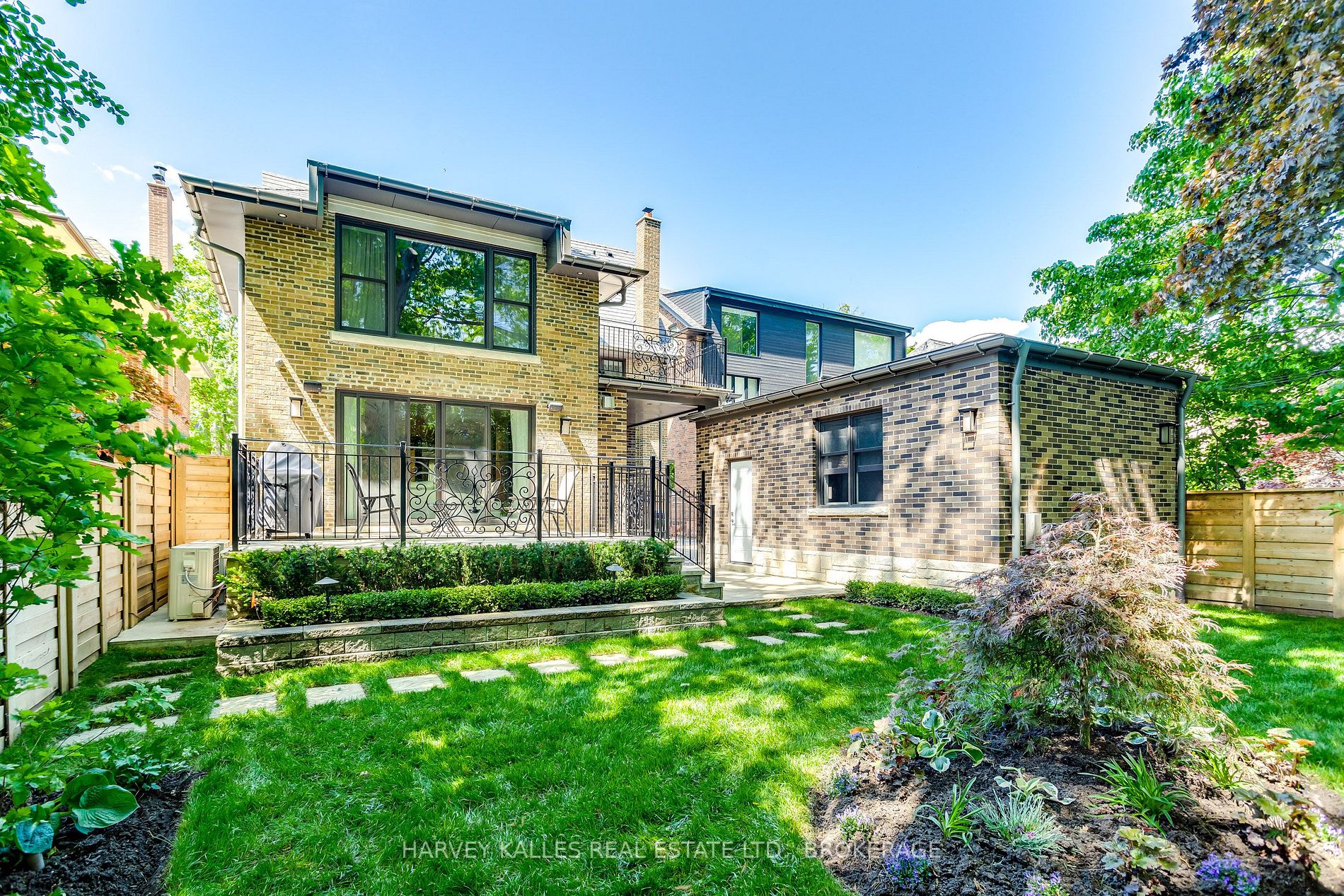 23 Douglas Drive