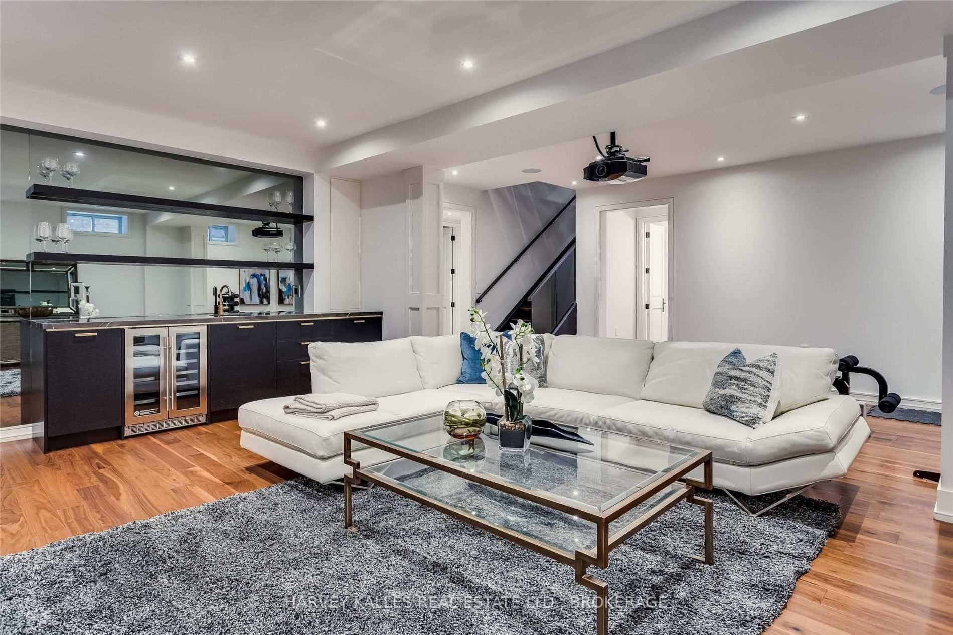 23 Douglas Drive