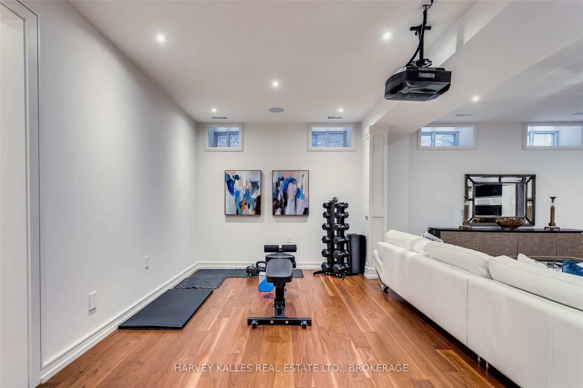 23 Douglas Drive