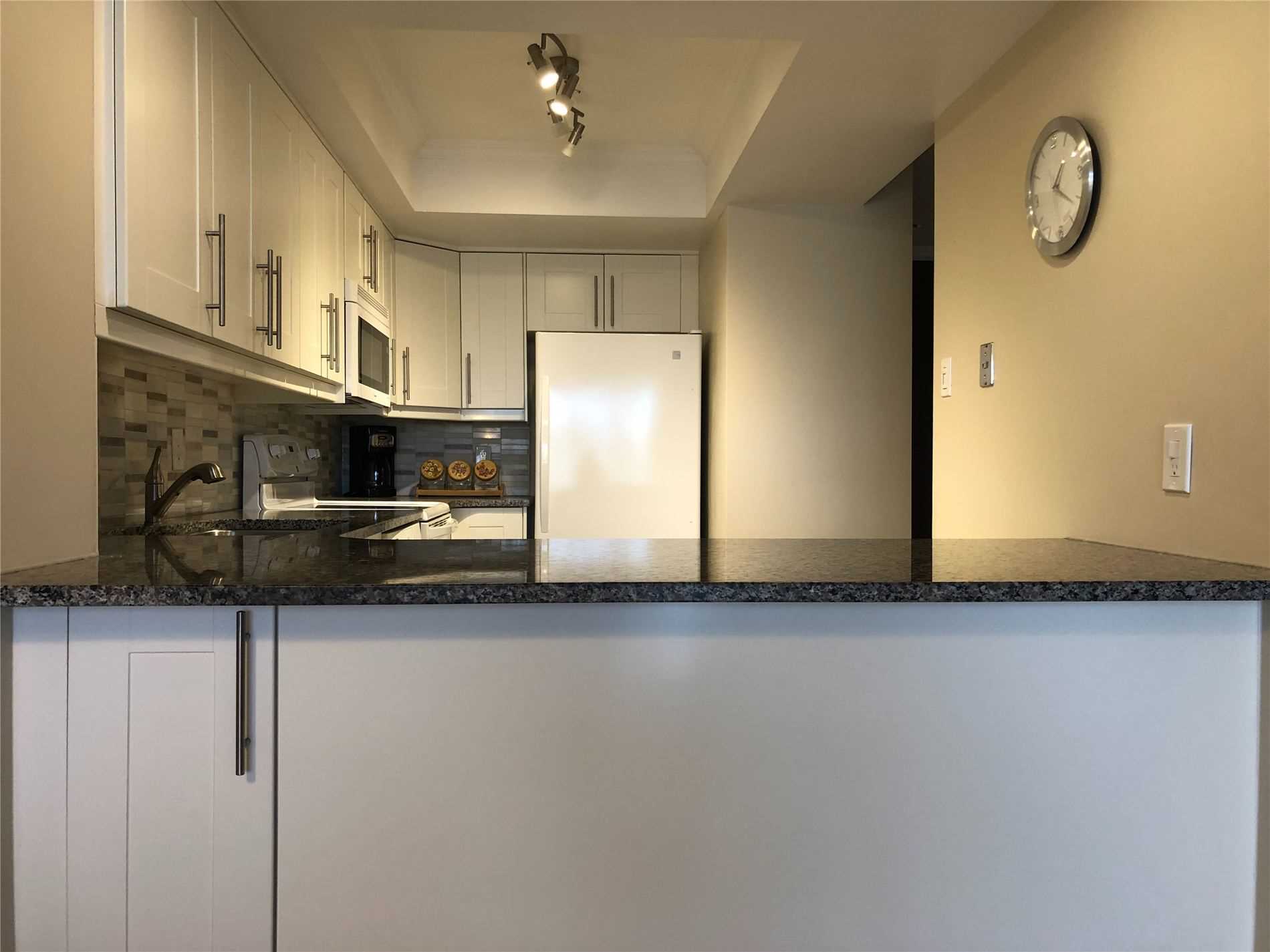 1210 Don Mills Rd, #513