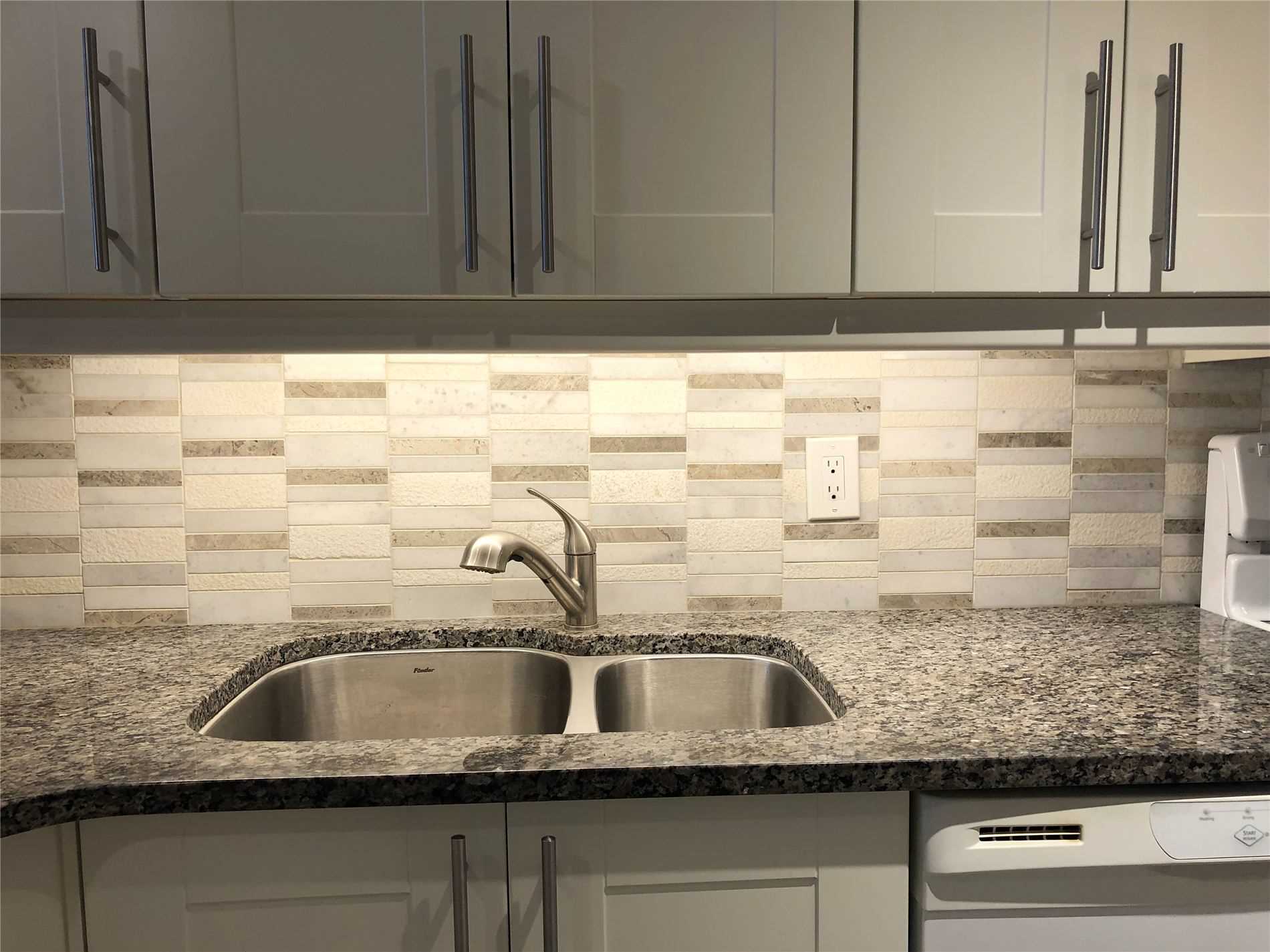 1210 Don Mills Rd, #513