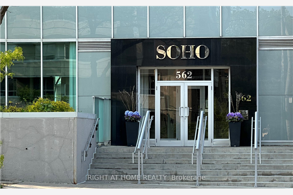 562 Eglinton Ave E, Toronto