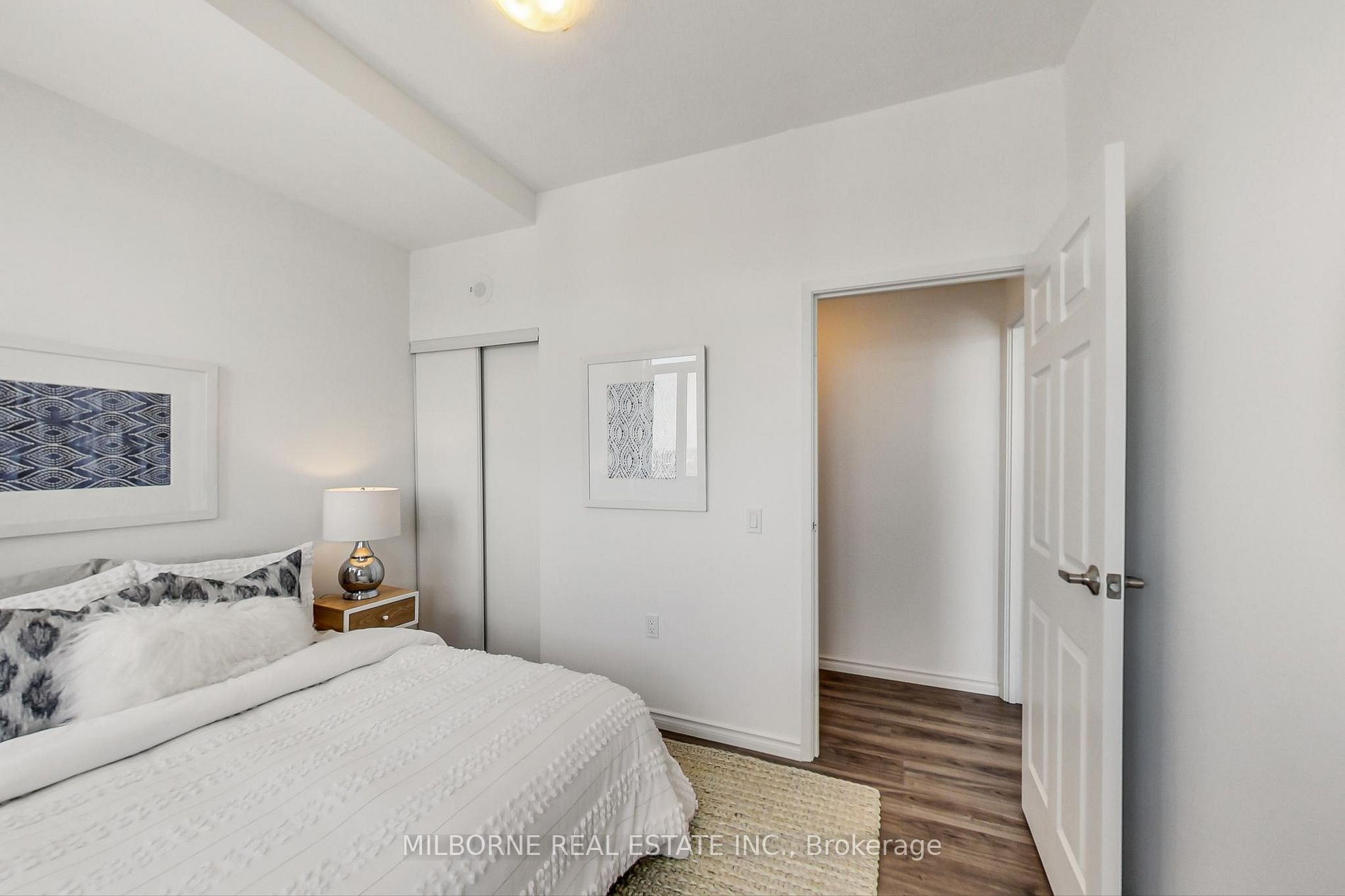 15 Maplewood Ave, #Ph8
