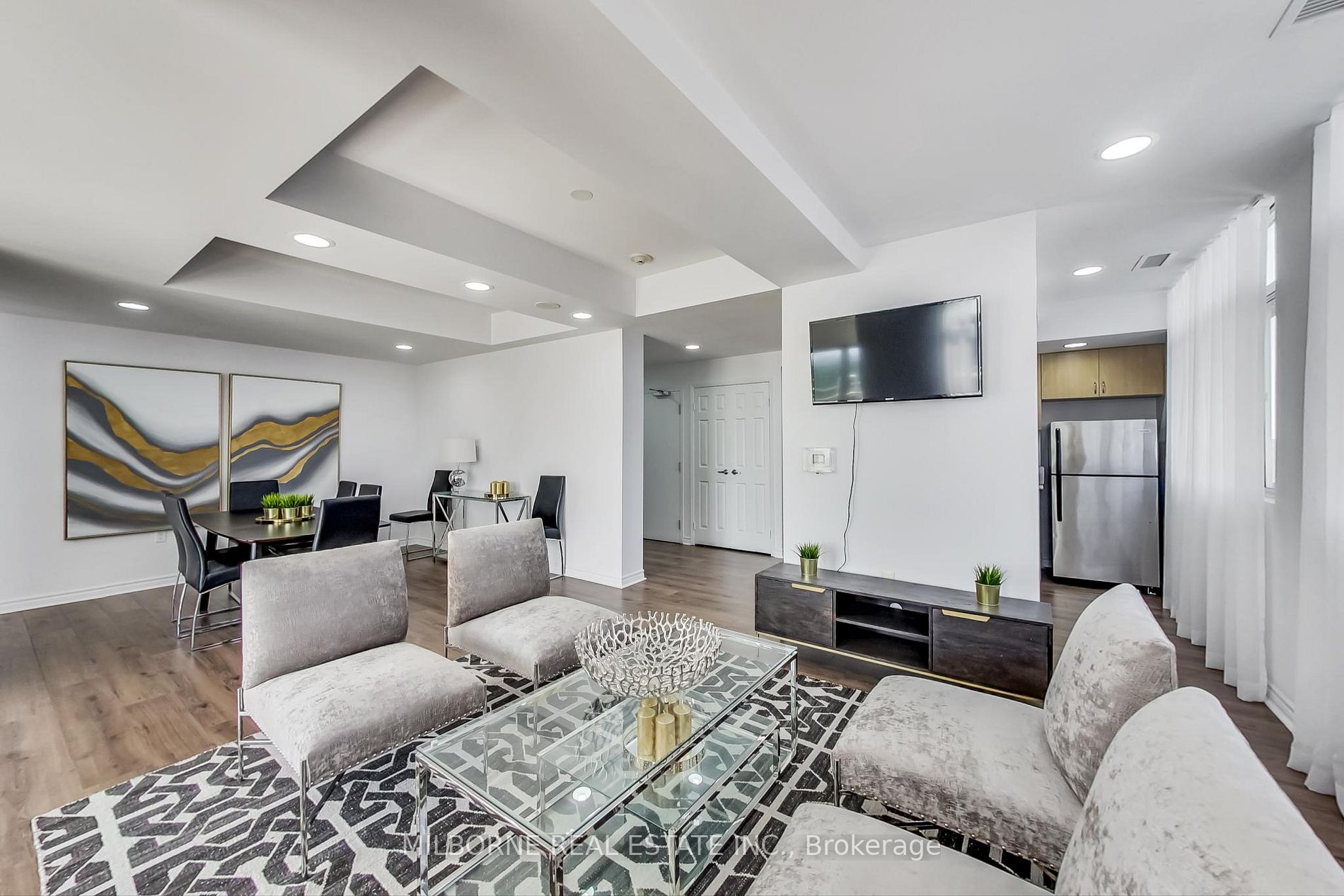 15 Maplewood Ave, #Ph8