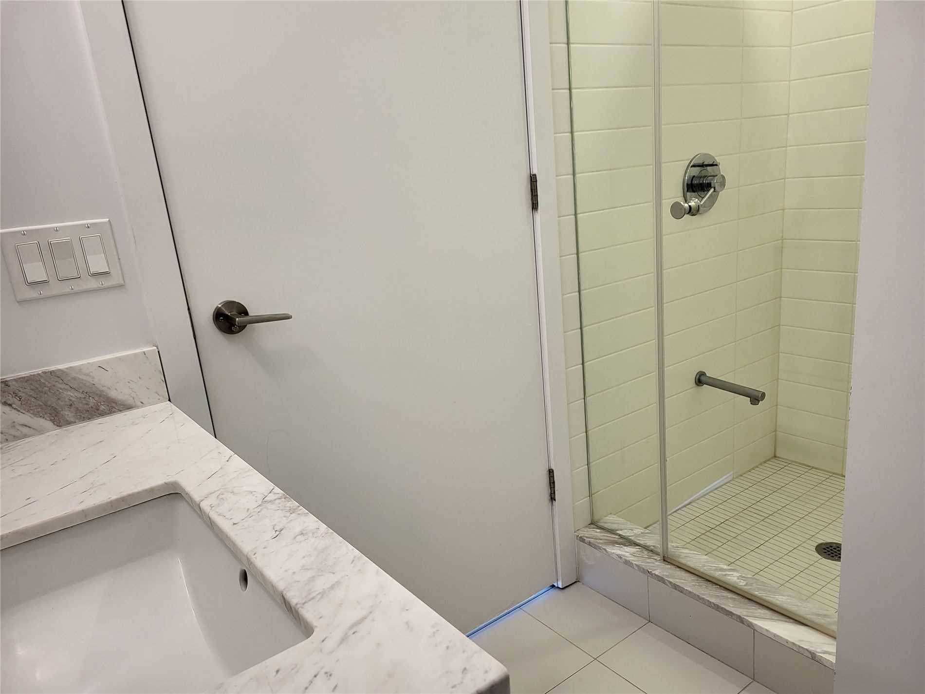 2221 Yonge Street #3306