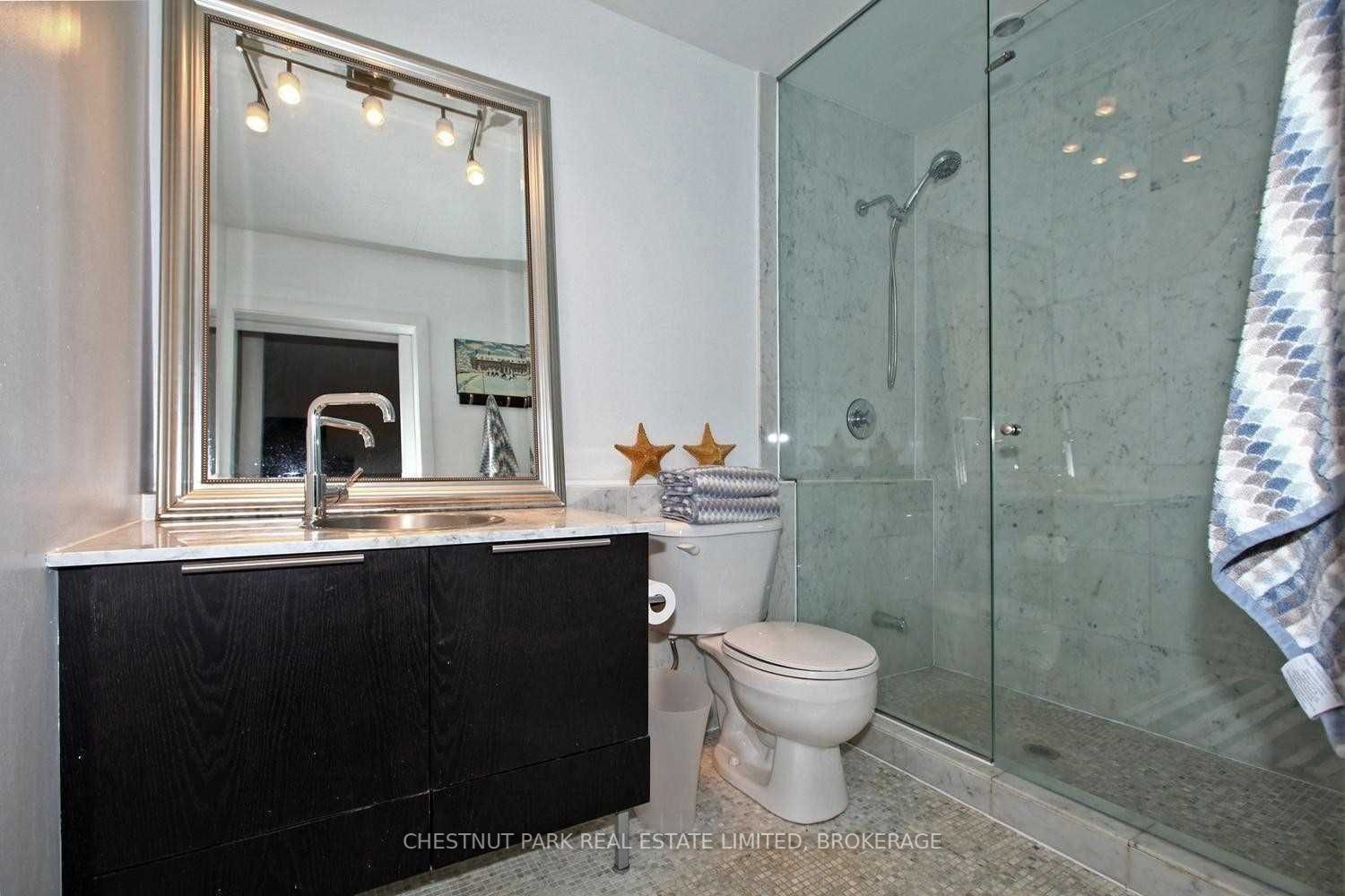 637 Lake Shore Blvd W, #617