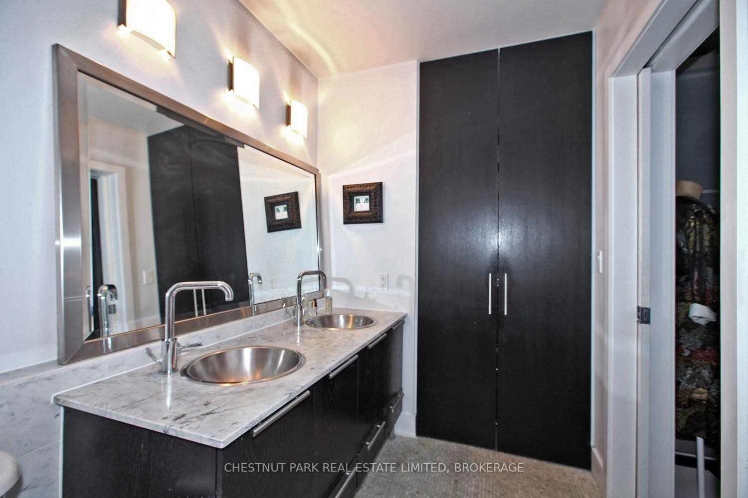 637 Lake Shore Blvd W, #617