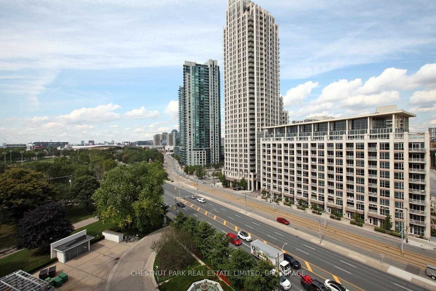 637 Lake Shore Blvd W, #617