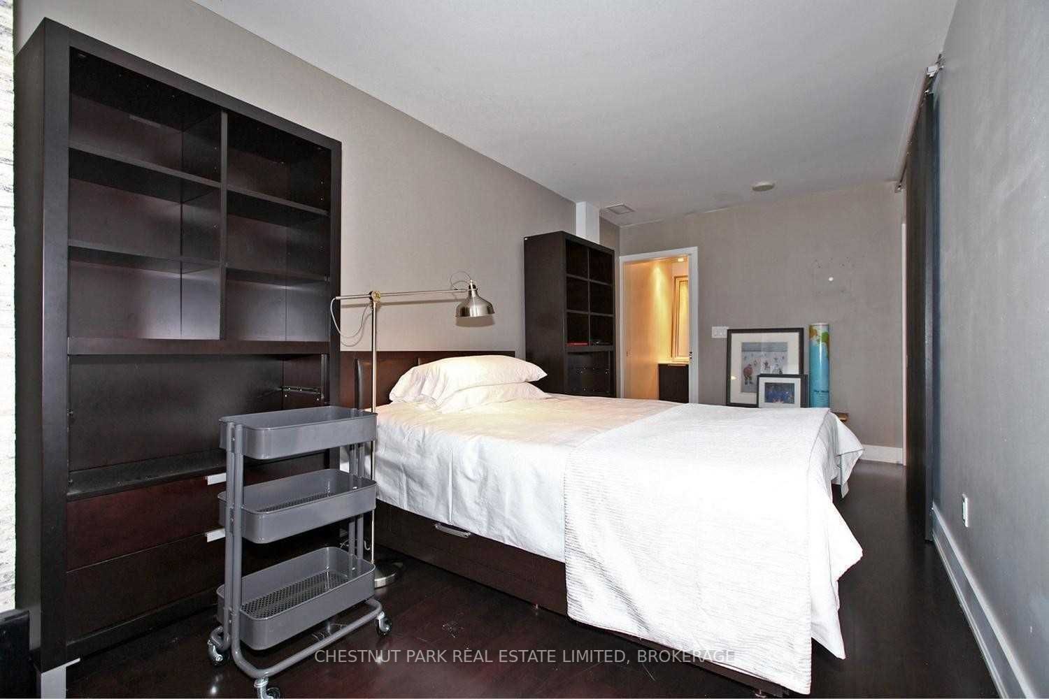 637 Lake Shore Blvd W, #617