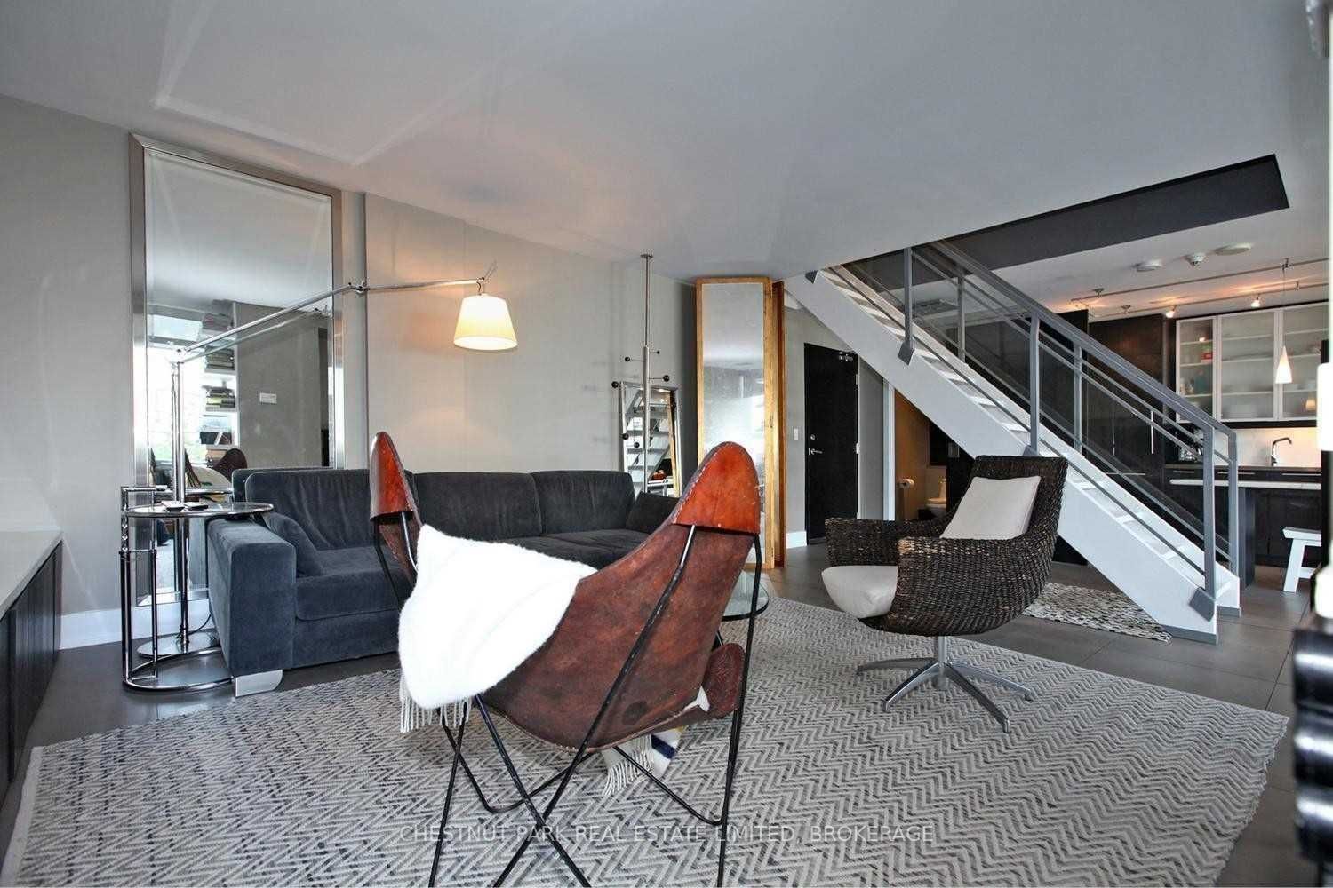 637 Lake Shore Blvd W, #617