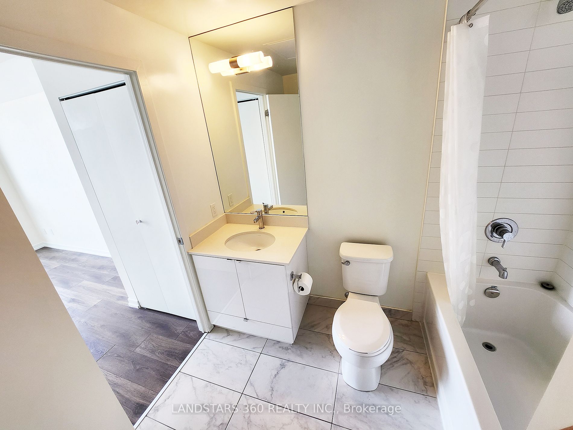 49 East Liberty St, #2304