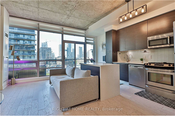 399 Adelaide St W, Toronto
