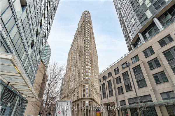 25 The Esplanade, Toronto