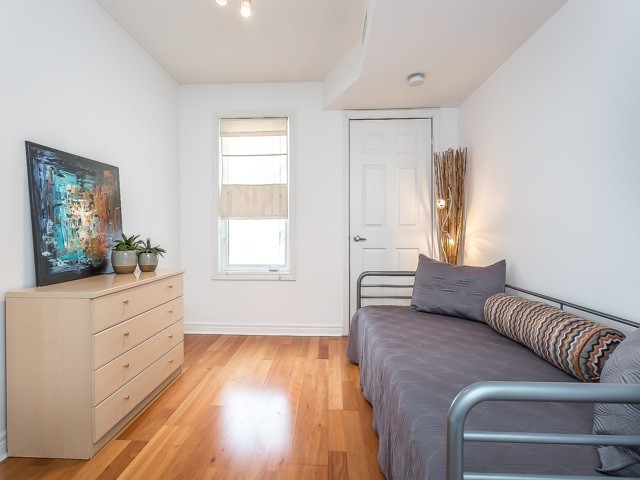 2 Brian Peck Cres, #301