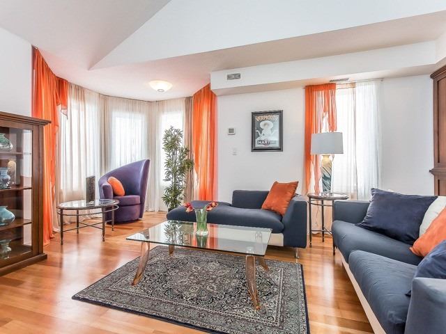 2 Brian Peck Cres, #301