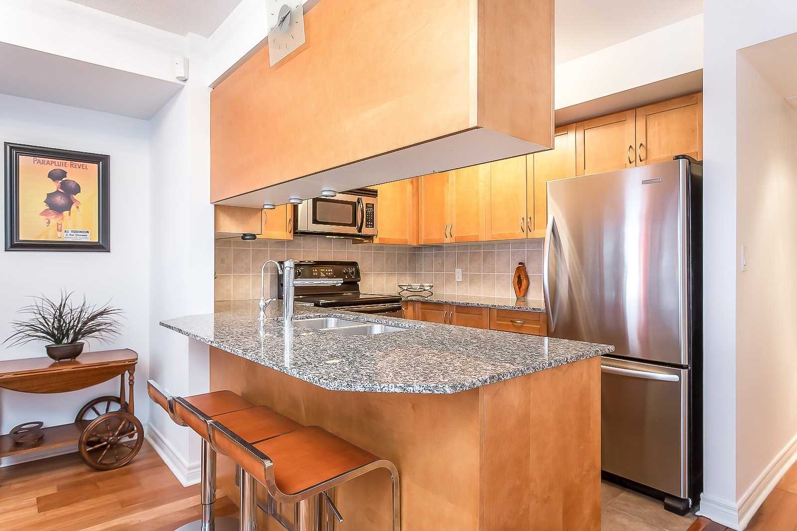 2 Brian Peck Cres, #301