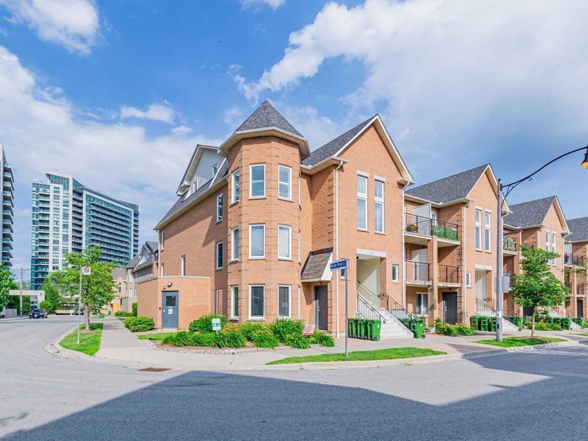 2 Brian Peck Cres, #301