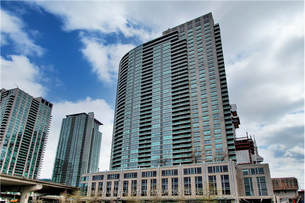 18 Yonge St, Toronto