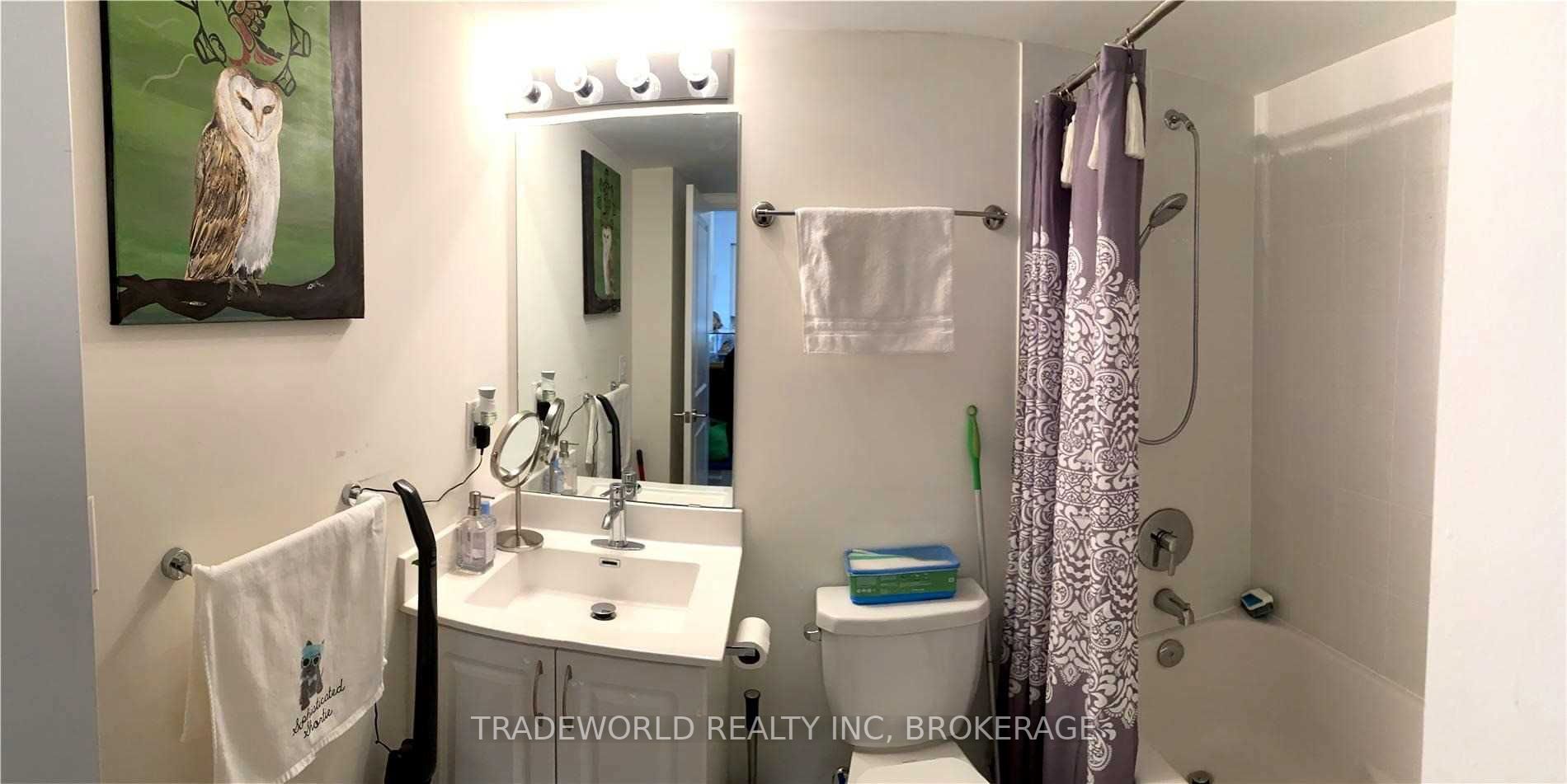 741 Sheppard Ave W, #806