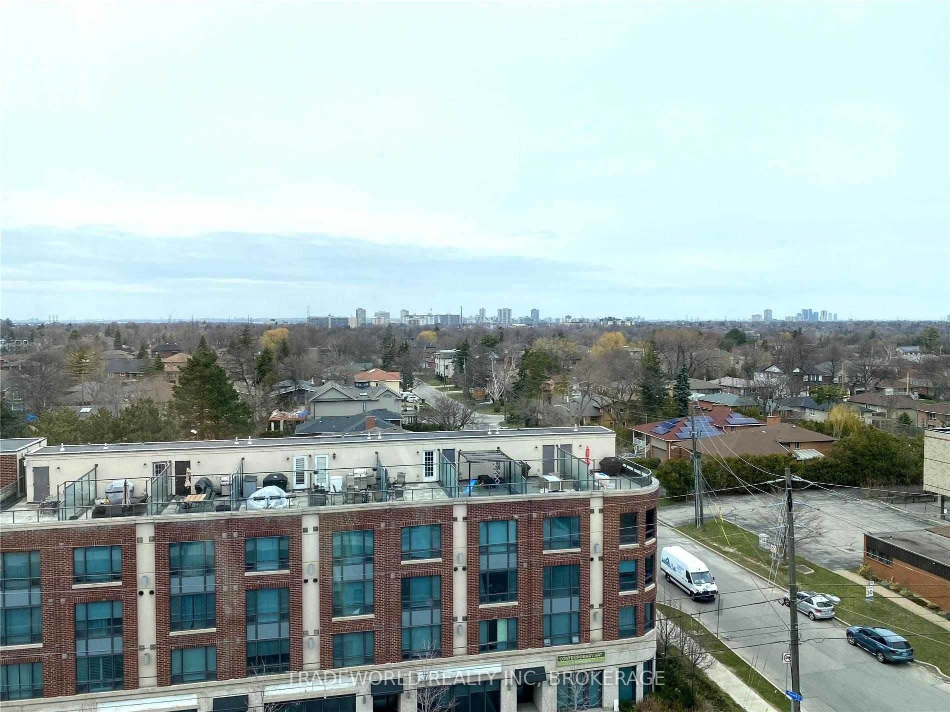 741 Sheppard Ave W, #806
